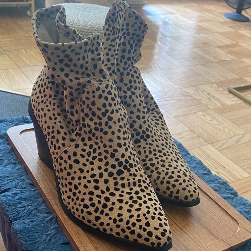 JustFab Spotted Tan Ankle Booties